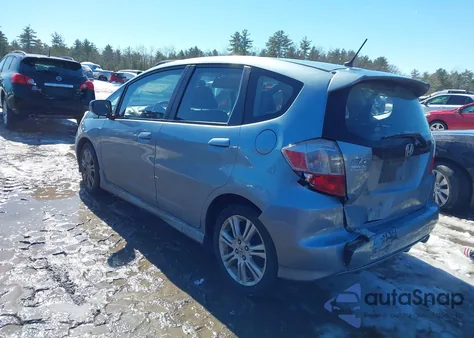 2011 Honda Fit Sport from USA, damaged, VIN JHMGE8H54BC003319